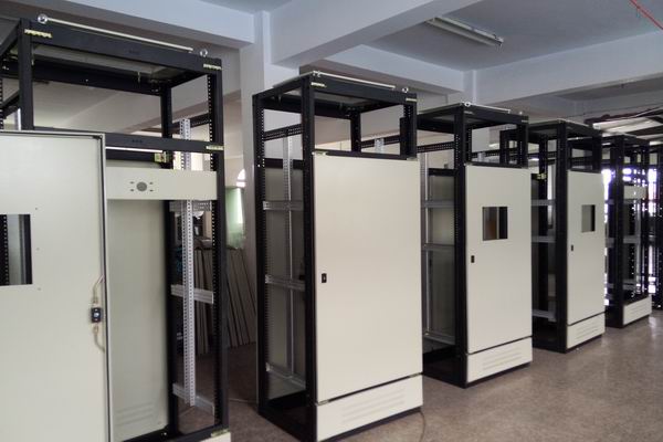 博望控制箱-3683谈谈控制箱的维护和保养事